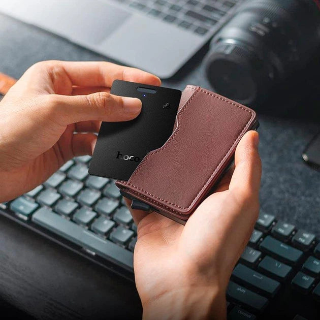 HOCO GPS Dual Card Finder
